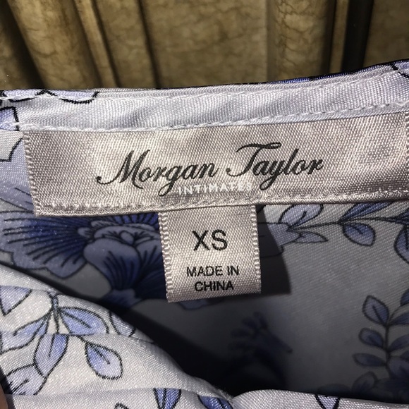 COPY - MORGAN TAYLOR SILKY LIKE NIGHTGOWN - Picture 2 of 5